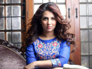 اداکارہ اشنا شاہ کو پیزا ڈلیوری بوائے کی تضحیک پر شدید تنقید کا سامنا
