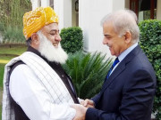 فضل الرحمان سے ملاقات  شہباز شریف کا آزادی مارچ میں شرکت کا اعلان