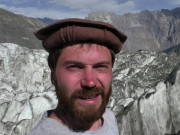 40 ممالک کا سفر کرنے والے روسی سیاح نے پاکستانیوں کی تعریفوں کے پل باندھ دیے