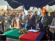 پاکستان اور بھارت کے درمیان کرتار پور راہداری معاہدے پر دستخط