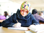 فرانسیسی صدر کی اسکولوں اور سرکاری مقامات پر حجاب پہننے کی مخالفت