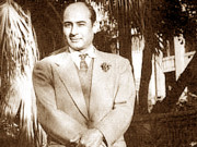 ہدایتکار ڈبلیو زیڈ احمد نے اسکرپٹ رائٹنگ سے فنی سفر شروع کیا