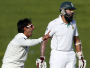 پہلا ٹیسٹ جنوبی افریقا پاکستان کےخلاف پہلی اننگز میں 249 رنز بنا کر آؤٹ