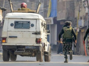 مقبوضہ کشمیر میں بھارتی سیکیورٹی فورس کی بکتر بند گاڑی پر حملہ