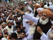 حکومت ہمارے اسلام آباد پہنچنے تک مستعفی ہوجائے مولانا فضل الرحمان