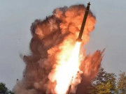 شمالی کوریا کا ’عظیم راکٹ لانچر‘ کا کامیاب تجربہ