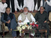 وزیراعظم کے استعفے اور نئے انتخابات کے مطالبے پر قائم ہیں رہبرکمیٹی