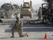 کابل وردک میں نيٹو فوجی اڈے پر خود كش حملہ 6 افراد ہلاک      