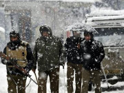 مقبوضہ کشمیر میں شدید برفباری سے 4 بھارتی فوجیوں سمیت 9 افراد ہلاک