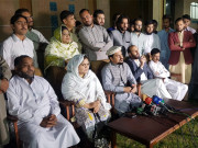 پشاور میں 47 روز سے احتجاج پر بیٹھے ڈاکٹرز کا ہڑتال ختم کرنے کا اعلان