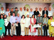 اردو کا دربار سجا ہے  ایکسپریس کی دوسری عالمی کانفرنس کا تذکرہ