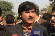 مولانا کا دماغی توازن متاثر ہوگیا انہیں ماہر نفسیات کی ضرورت ہے شوکت یوسفزئی