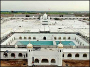 مذہبی سیاحت کا فروغ حکومت نےعام شہریوں کو بھی کرتارپور جانے کی اجازت دیدی