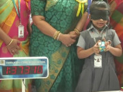 حیرت انگیز صلاحیتوں کی حامل کم عمر ذہین بچی