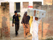 بھارتی فوج کی سیالکوٹ سیکٹر میں فائرنگ و گولہ باری 5 افراد زخمی متعدد مکانات تباہ