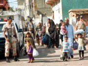 لیاری گینگز میں سیز فائر کا اعلان دھوکا نکلا فائرنگ دھماکے جاری سیکڑوں افراد نقل مکانی کرگئے