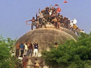 بابری مسجد کی جگہ مندر بنانے کے فیصلے کیخلاف نظرثانی کی درخواست دائر