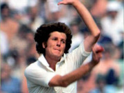 سابق انگلش کرکٹ کپتان باب ولس 70 برس کی عمر میں چل بسے