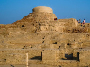 موئن جو دڑو کیلیے کمرشل فلائٹس بند 4 اضلاع کے لوگ سہولت سے محروم