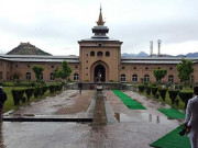 سری نگر کی جامع مسجد 4 ماہ بعد کھول دی گئی
