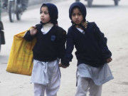 اسکولوں میں موسم سرما کی تعطیلات میں اضافے کا مطالبہ