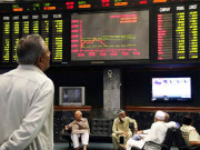  کراچی اسٹاک مارکیٹ میں محدود تیزی 23200 کی حد بحال