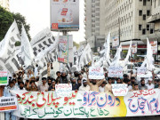 ڈرون حملوں کیخلاف مختلف تنظیموں کے احتجاجی مظاہرے 