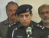 کراچی پولیس سربراہ تفتیشی افسر کو گرفتار کرنے میں ناکام عدالت طلب