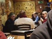 کھاؤ پیو بیماری کا علاج انتہائی انہماک سے جاری فواد چوہدری کا نوازشریف پر طنز