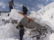 وادی نیلم میں برفانی تودے سے مزید 5 لاشیں برآمد جاں بحق افراد کی تعداد 76 ہوگئی
