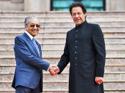 مہاتیر محمد اور ہماری حکومت کو ایک ہی جیسے مسائل کا سامنا ہے وزیراعظم