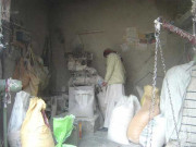 لاہور میں آٹا چکی مالکان کی اپنے خلاف مقدمات درج ہونے پر ہڑتال