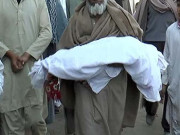 باپ نے غربت کے باعث 8 ماہ کی بیمار بیٹی کو گلا دبا کر ماردیا