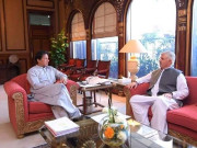 وزیراعظم سے وزیراعلیٰ کے پی کی ملاقات صوبے کے سیاسی امور پر تبادلہ خیال