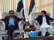 چیئرمین سینیٹ کی ایم کیوایم رہنماؤں سے ملاقات کابینہ میں رہ کر مسائل کے حل پر زور