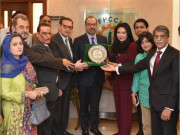 حکومت سہولیات فراہم کرے تو سرمایہ کاروں کو پاکستان بھجواسکتی ہوں ملکہ فلپائن