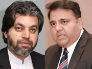 فواد چوہدری نے علی محمد خان کا گلا دبوچ لیا