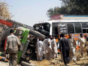 جھل مگسی میں باراتیوں کی بس کو حادثہ 12 افراد جاں بحق اور 20 زخمی