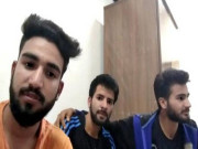بھارت  ہاسٹل میں پاک آرمی کا نغمہ سننے اور زندہ باد کے نعرے لگانے پر 3 کشمیری طلبا گرفتار