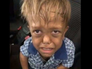 چھوٹے قد پر اسکول میں مذاق کا نشانہ بننے والے کمسن طالبعلم کی المناک ویڈیو وائرل