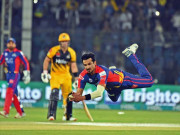 ڈیرن سیمی نے پانسہ پلٹنا شروع کردیا تھا عمید کا اوور زبردست ثابت ہوا بابر اعظم