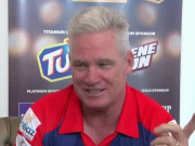 ڈین جونز کی ڈگ آؤٹ میں آفیشل کی جانب سے موبائل فون استعمال کیے جانے پر وضاحت