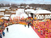 اولمپکس مشعل کا یخ بستہ دریا اور تازہ پانی کی سب سے بڑی جھیل میں غوطہ