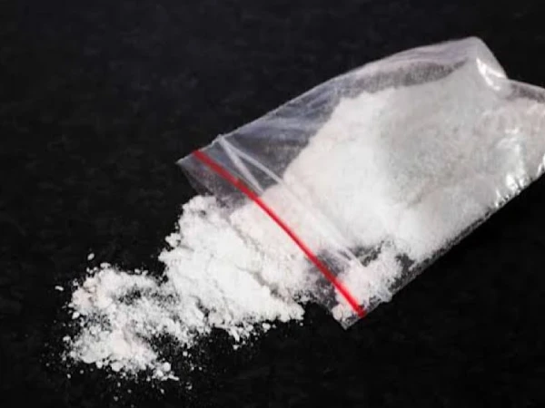 اے ایس ایف کی پشاور ایئرپورٹ پر کارروائی، 866 گرام آئس ہیروئن برآمد