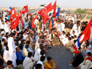  نذیر مغل کی برطرفی کیلیے سول سوسائٹی کی ریلی و دھرنا