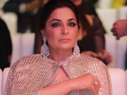 اداکارہ میرا امریکا میں حادثے میں زخمی