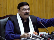 شہبازشریف کا نعرہ ہے میری بیماری میری مرضی  شیخ رشید