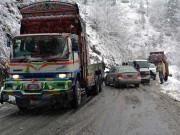 خیبر پختونخوا میں بارش اور برفباری جاری مزید 9 جاں بحق