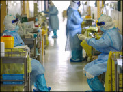 کورونا وائرس سے خود کو متاثر کروائیے 14 دن میں 7 لاکھ روپے کمائیے