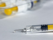 عالمی دواساز کمپنیاں کورونا وائرس ویکسین کی 18 ماہ میں دستیابی کیلیے پُرامید